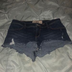 Low rise denim shorts